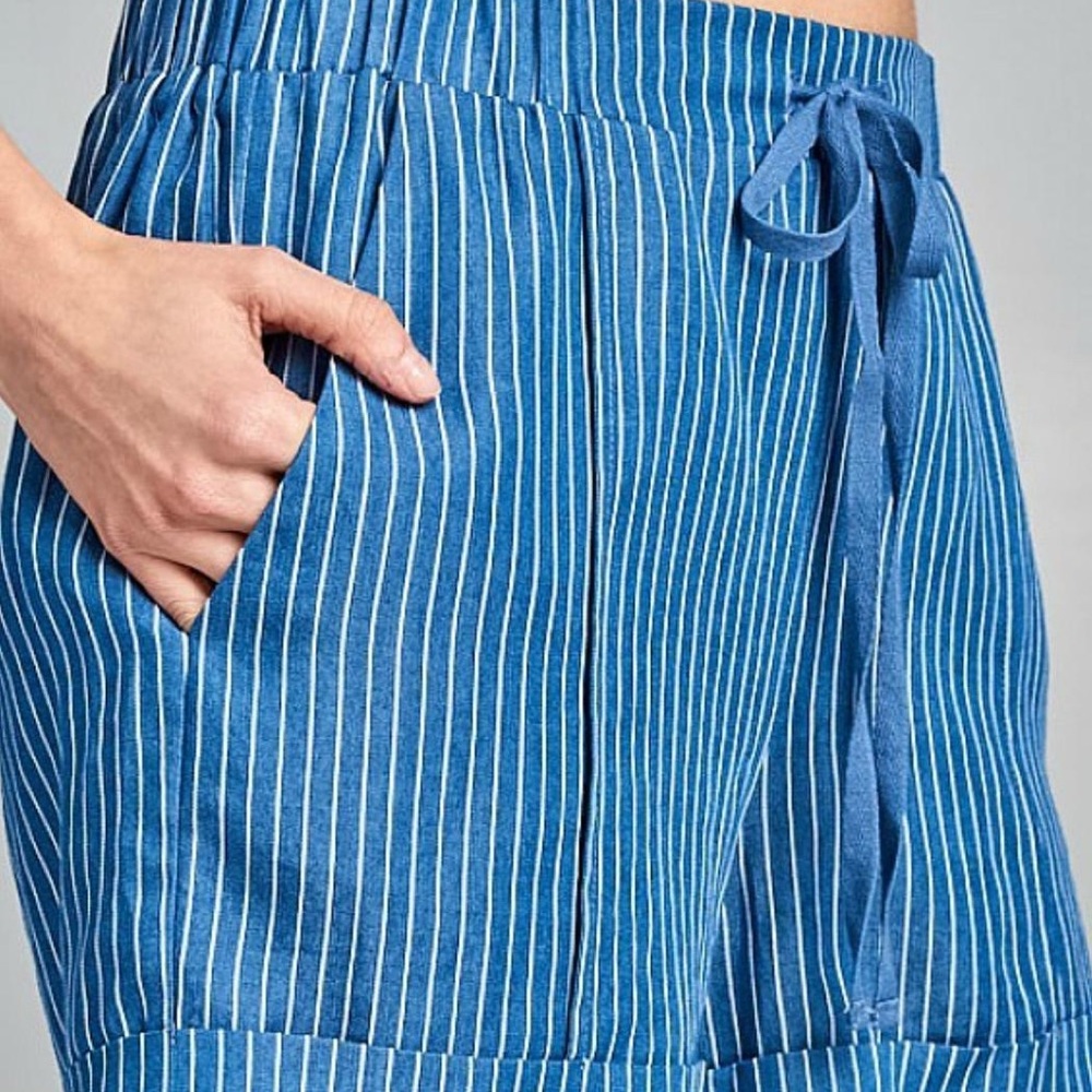 Ellison Striped Shorts - Picture 5 of 7